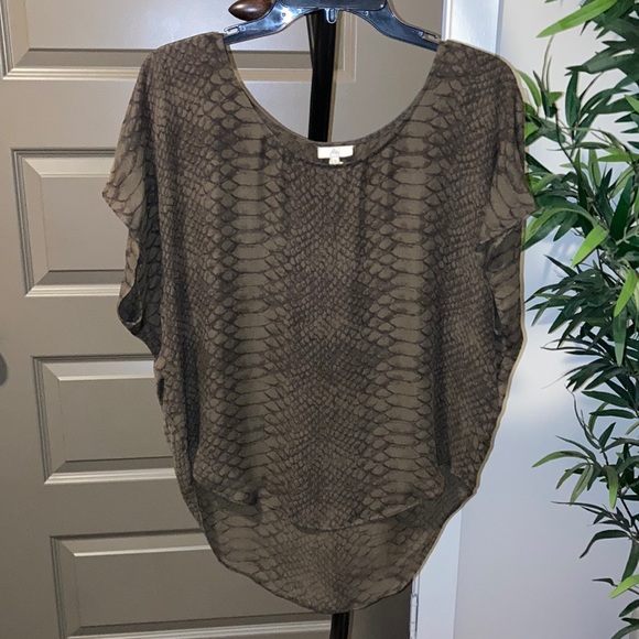 ⭐️joie 100% silk snake print deep olive green blouse⭐️ - Picture 1 of 4
